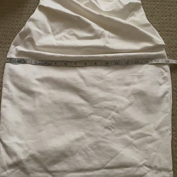 LE CHATEAU White Ruched Pleated Evening Fitted Bodycon Dress - Picture 14 of 15